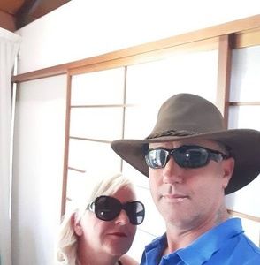 Meet your Posher, Sharon